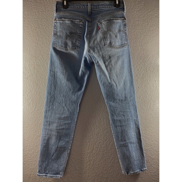 Levi’s Wedgie Fit Straight Leg High Waisted Jeans - Picture 10 of 14